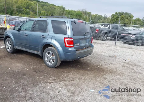 2012 Ford Escape Xlt z USA, uszkodzony, nr VIN 1FMCU9D74CKC52805